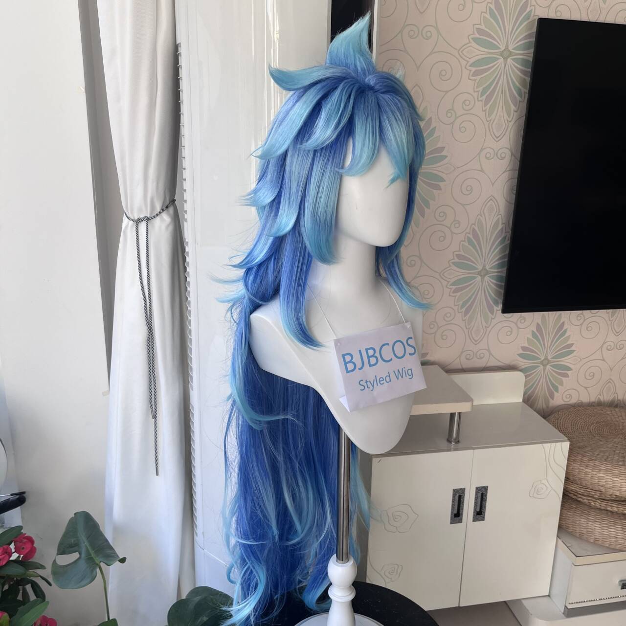 [Peruka Stylizowana] Peruka Co – Anime Cosplay Blue Hair recenzja i cena